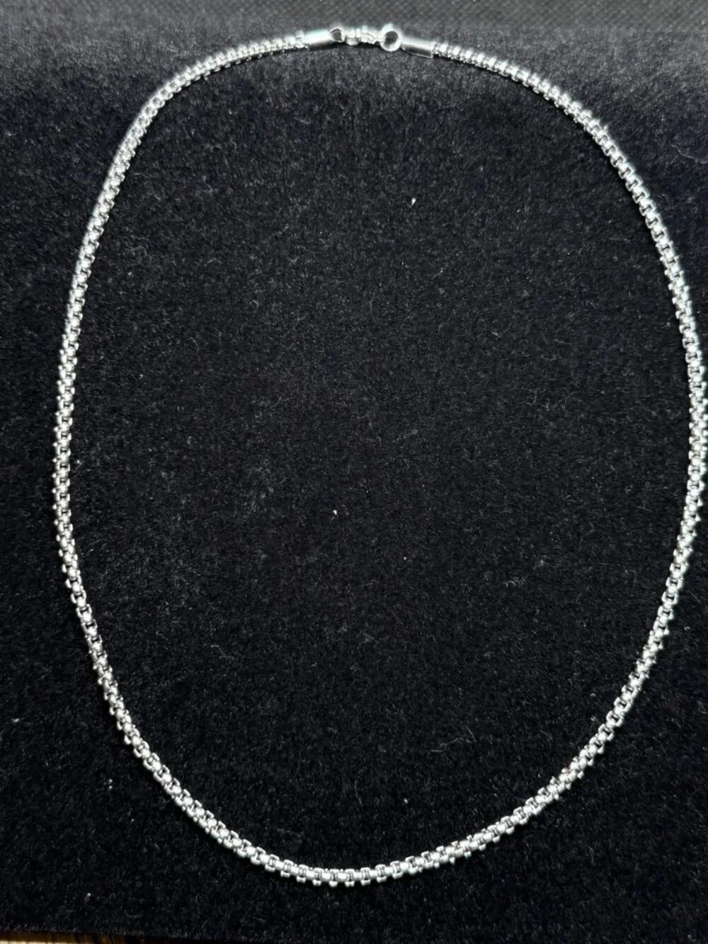Silver 2.5mm Rounded Box Chain Link Necklace